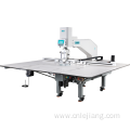 Micro-oil head rotating intelligent template sewing machine